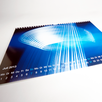 Bild-, Streifen und Wandkalender online kalkulieren