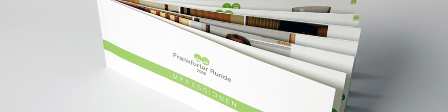 Booklet im Sonderformat, Klebebindung, Digitaldruck