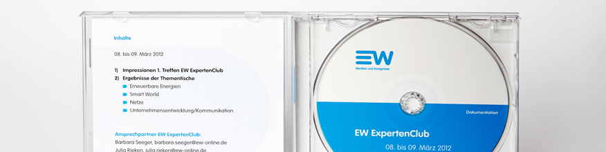 Jewel Case mit Booklet und CD