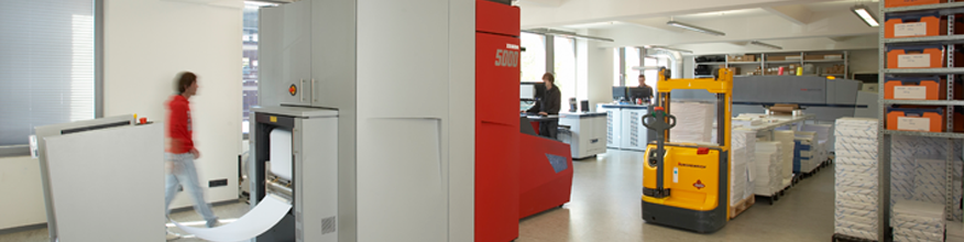 Helle, saubere Produktionsr&auml;ume f&uuml;r modernen Digitaldruck