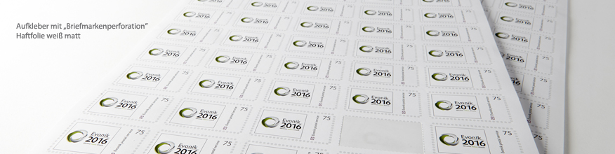 Aufkleber mit „Briefmarkenz&auml;hnen” im Digitaldruck
