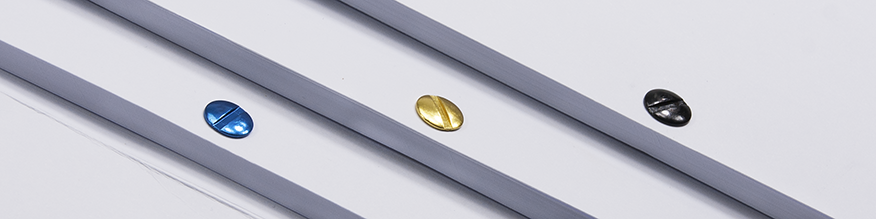 Verschiedene Farben zur Auswahl bei der Bindung mit Buchschrauben