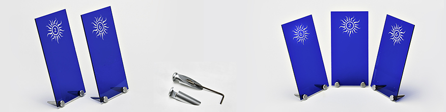 Tischaufsteller Acryl blau, Fisso Metallf&uuml;&szlig;e