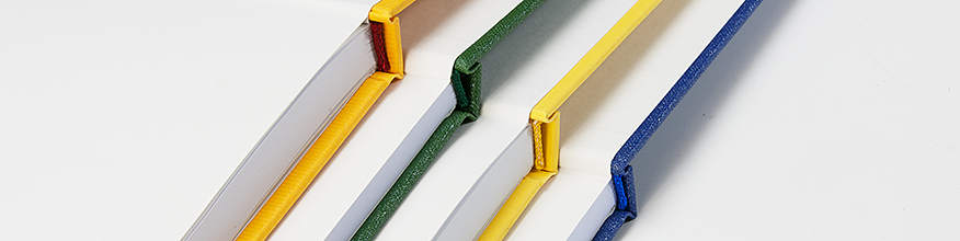 Hardcover mit farbig passenden Kapitalb&auml;ndchen